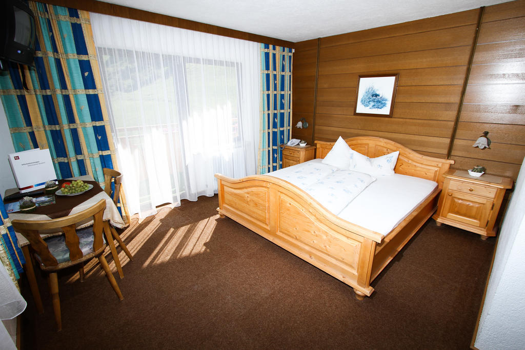 Pension Charly Sölden Chambre photo