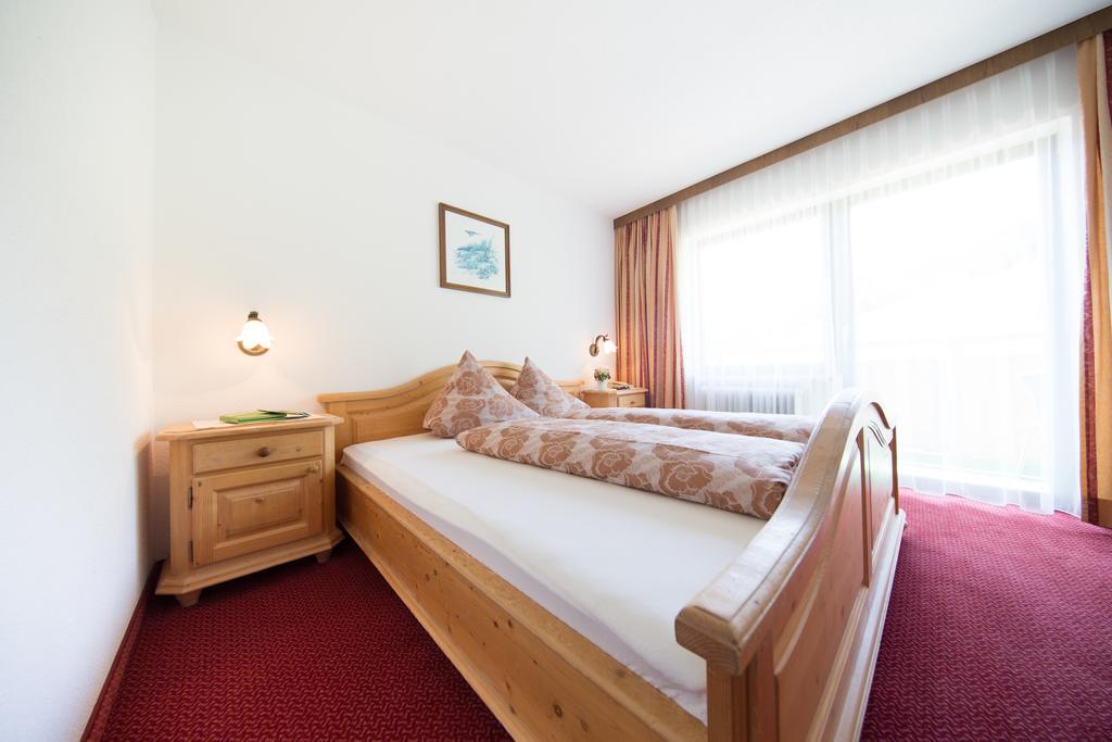 Pension Charly Sölden Extérieur photo