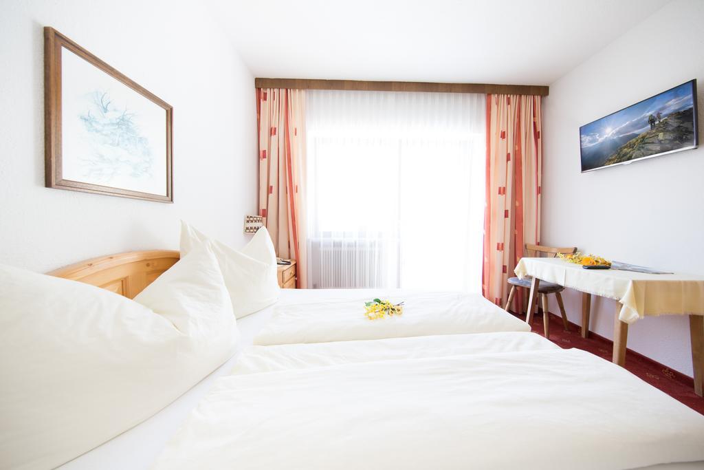 Pension Charly Sölden Extérieur photo